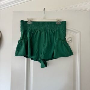 Get your flirt on shorts